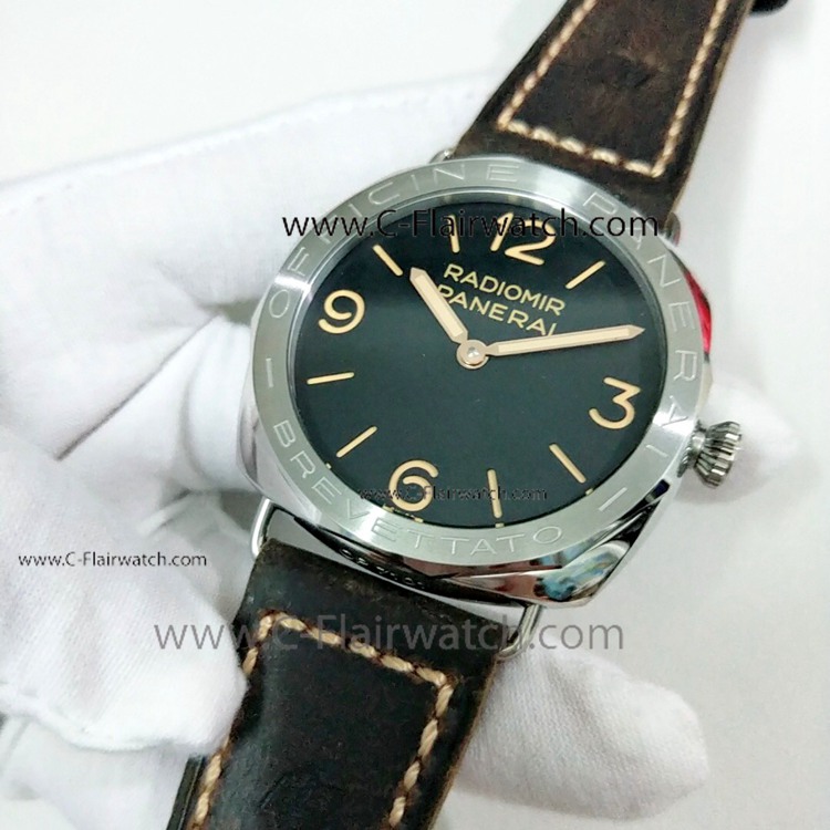 Radiomir Panerai PAM 685 Men Watch SS Black Dial